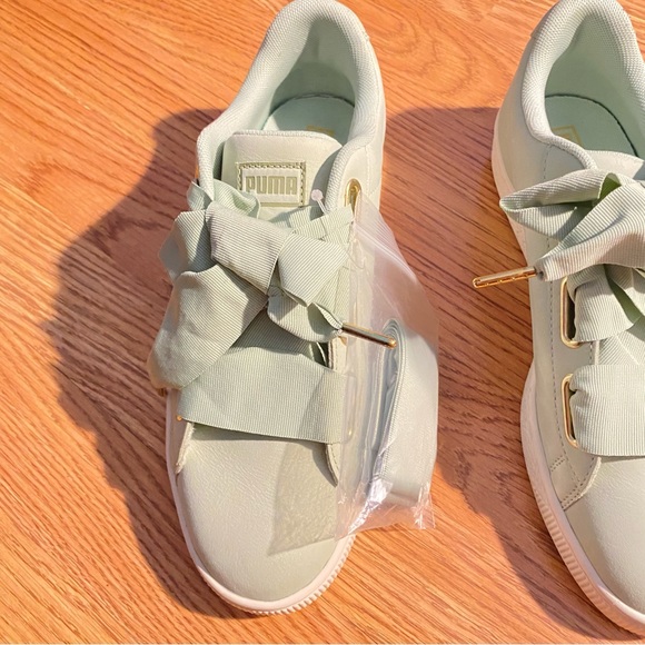 PUMA BASKET HEART SOFT Sneakers - Picture 8 of 14